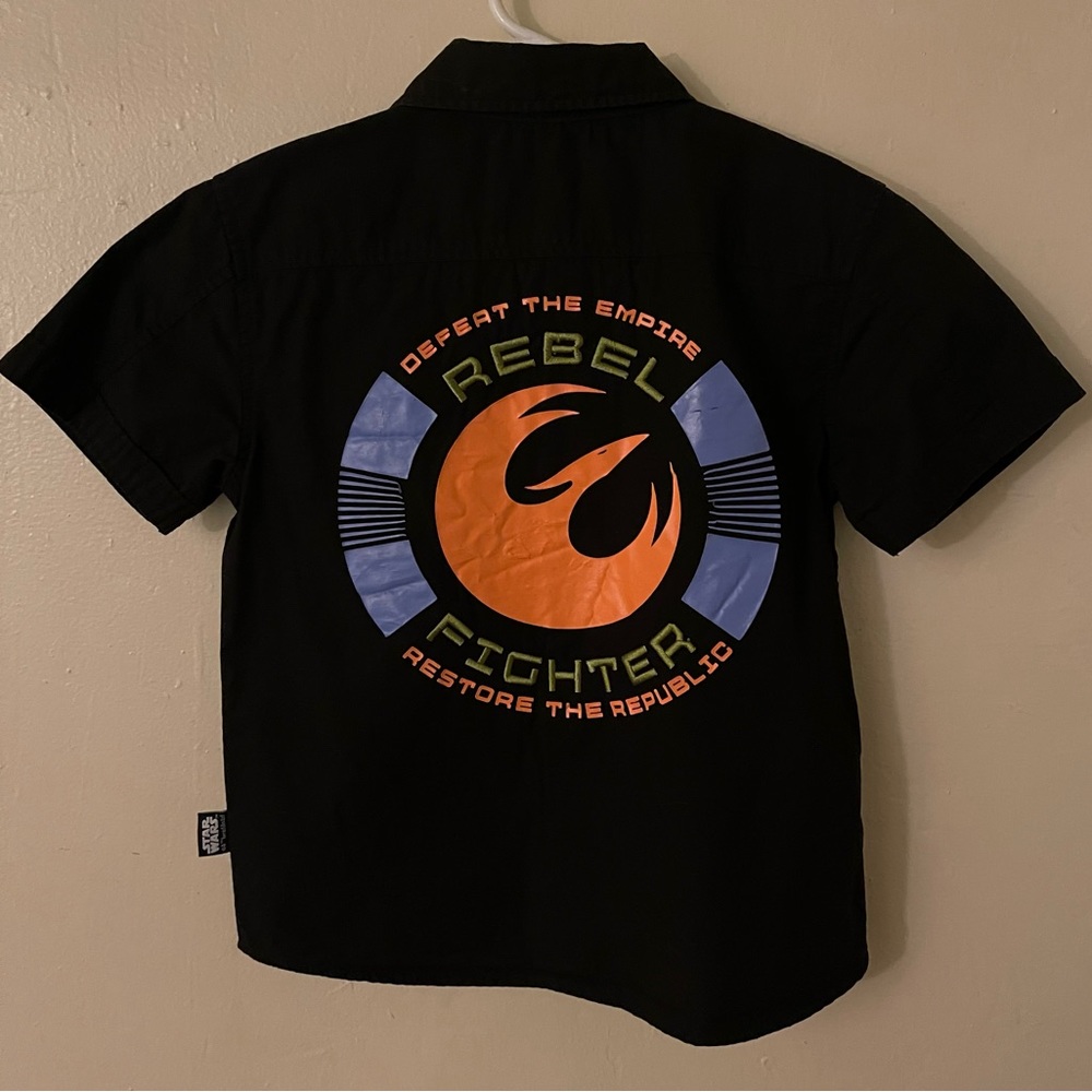 CLEARANCE.DisneyStore Star Wars BoysSize 7/8 ShortsleeveJediPatchButtonDownShirt - Picture 2 of 10